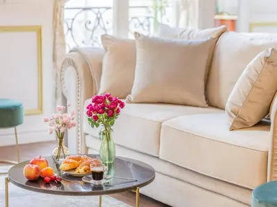 Coin salon dans l'établissement Merveil - Luxury Serviced Apartment - Aboukir VI