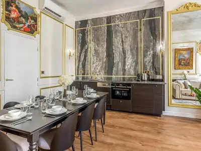 Cuisine ou kitchenette dans l'établissement Merveil - Luxury Serviced Apartment - Aboukir VI