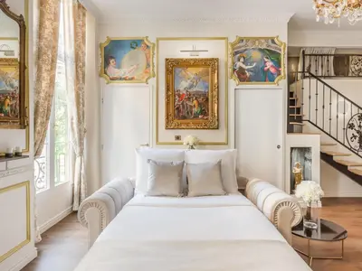 Un ou plusieurs lits dans un hébergement de l'établissement Merveil - Luxury Serviced Apartment - Aboukir VI