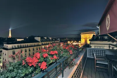 Balcon ou terrasse dans l'établissement Hôtel Napoleon Paris
