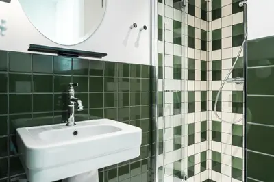 Salle de bains dans l'établissement Kraft Hotel