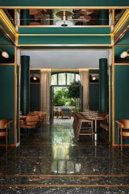 Coin salon dans l'établissement Hôtel Le Ballu