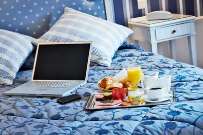 Nourriture dans l'hôtel ou à proximité
