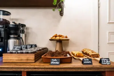 Nourriture dans l'hôtel ou à proximité