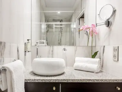 Salle de bains dans l'établissement Merveil - Luxury Suite - Marais - Archives I