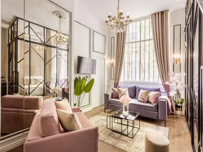 Coin salon dans l'établissement Merveil - Luxury Suite - Marais - Archives I