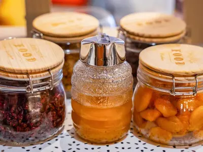 Nourriture dans l'hôtel ou à proximité