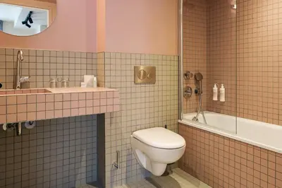 Salle de bains dans l'établissement New Hotel Opéra