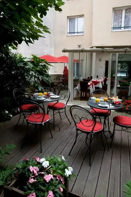 Restaurant ou autre lieu de restauration dans l'établissement Dièse Hôtel Bastille