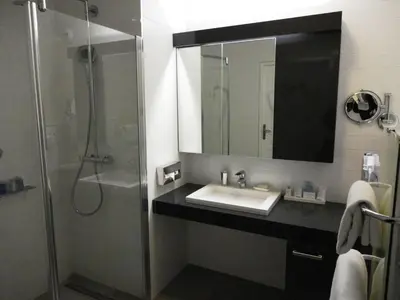 Salle de bains dans l'établissement Résidence Alma Marceau