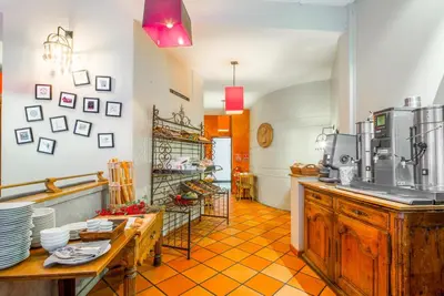Cuisine ou kitchenette dans l'établissement Hôtel Claret Bercy