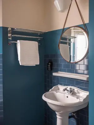 Salle de bains dans l'établissement Hôtel Maison Malesherbes