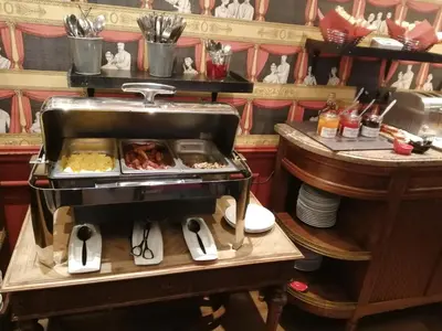 Nourriture dans l'hôtel ou à proximité