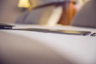 Un ou plusieurs lits dans un hébergement de l'établissement Timhotel Le Louvre
