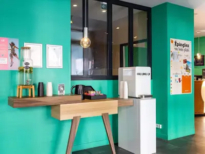 Cuisine ou kitchenette dans l'établissement Ibis Styles Paris Gare Saint Lazare