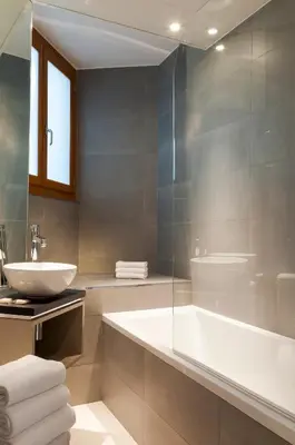 Salle de bains dans l'établissement Timhotel Montmartre