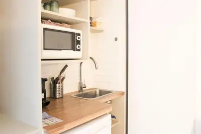 Cuisine ou kitchenette dans l'établissement Souplex - 4P - Batignolles