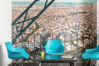 Coin salon dans l'établissement ibis Styles Paris Eiffel Cambronne