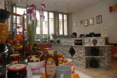 Nourriture dans l'hôtel ou à proximité