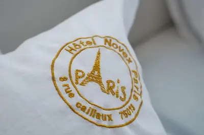Certificat, récompense, panneau ou autre document affiché dans l'établissement Hotel Novex Paris