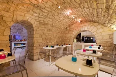 Restaurant ou autre lieu de restauration dans l'établissement Color Design Hotel