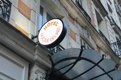 Certificat, récompense, panneau ou autre document affiché dans l'établissement Hotel La Folie des Pres - Saint-Germain-des-Pres