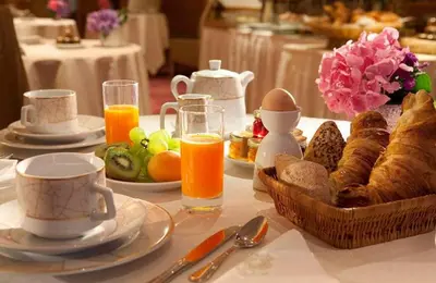 Nourriture dans l'hôtel ou à proximité