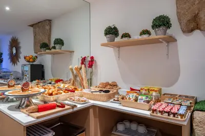 Nourriture dans l'hôtel ou à proximité