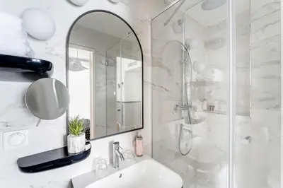 Salle de bains dans l'établissement Hotel Malte - Astotel