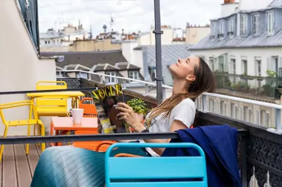 Balcon ou terrasse dans l'établissement Hôtel Regina Opéra Grands Boulevards