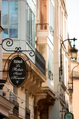 Certificat, récompense, panneau ou autre document affiché dans l'établissement Le Relais Saint Honoré