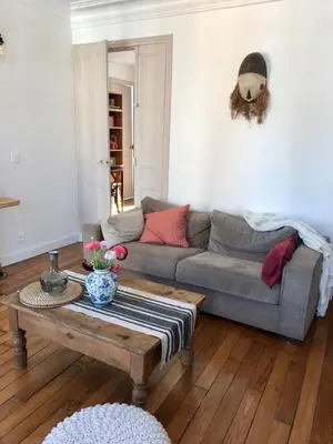 Coin salon dans l'établissement Appartement Lombards 2 bedroom CityCosy