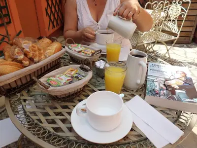 Nourriture dans l'hôtel ou à proximité