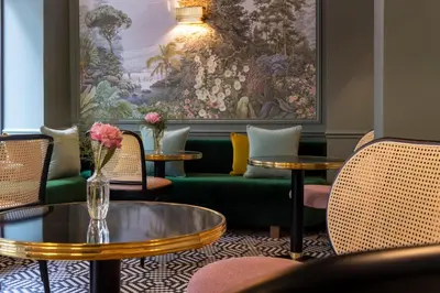 Coin salon dans l'établissement Hôtel Fior d'Aliza