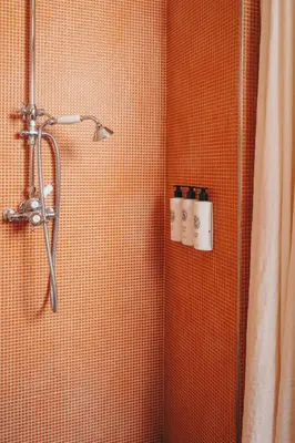 Salle de bains dans l'établissement Hôtel Des Grands Voyageurs