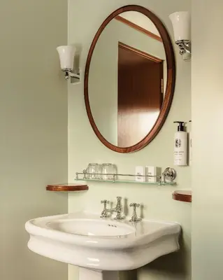 Salle de bains dans l'établissement Hôtel Des Grands Voyageurs