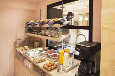 Nourriture dans l'hôtel ou à proximité