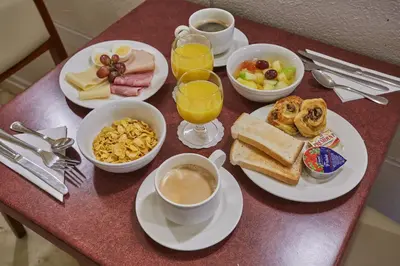 Nourriture dans l'hôtel ou à proximité