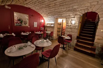 Coin salon dans l'établissement Hôtel du Théâtre by Patrick Hayat
