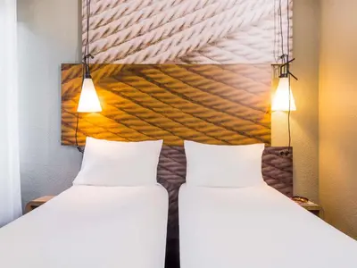 Un ou plusieurs lits dans un hébergement de l'établissement ibis Clichy Centre Mairie
