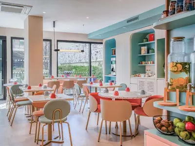 Restaurant ou autre lieu de restauration dans l'établissement ibis Styles Paris Porte d'Orléans