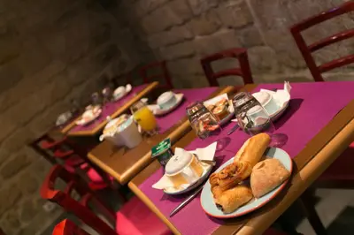 Nourriture dans l'hôtel ou à proximité
