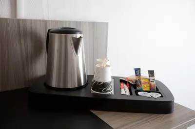 Plateau bouilloire dans l'établissement Saphir Grenelle