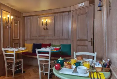Boissons dans l'établissement Hôtel de la Motte Picquet