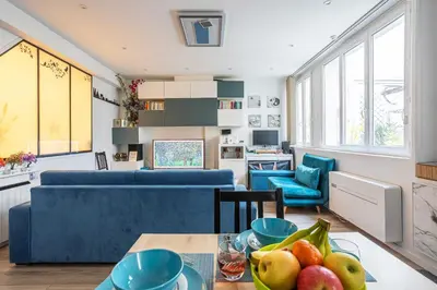 Cuisine ou kitchenette dans l'établissement Paris my home, GF, AIR COND, 2 SHOWERS, 2 WC