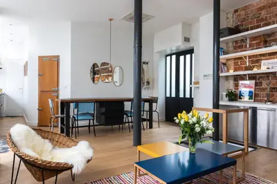Cuisine ou kitchenette dans l'établissement Fabulous Design Loft - High Marais/République
