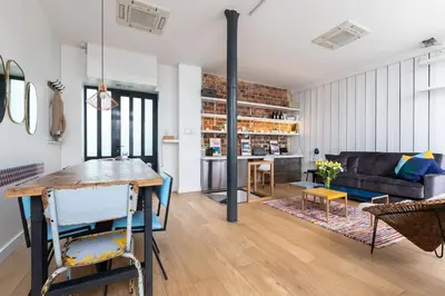 Cuisine ou kitchenette dans l'établissement Fabulous Design Loft - High Marais/République