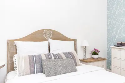 Un ou plusieurs lits dans un hébergement de l'établissement TinyHouse Inn Saint-Germain-des-Près