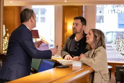 Clients de l'établissement Hotel Etats Unis Opera