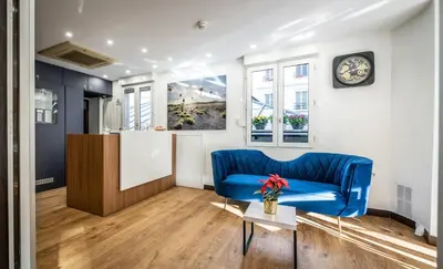 Coin salon dans l'établissement Hôtel du Parc Montparnasse